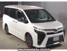Toyota Voxy ZRR80W