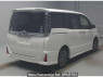 Used 2017 AT toyota voxy ZRR80W Image[1]