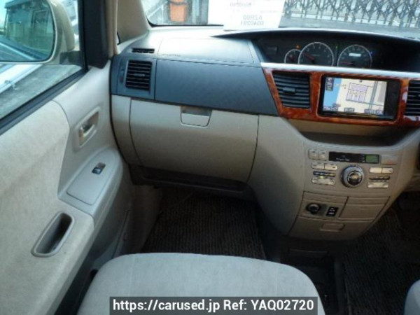 Used 2004 AT toyota noah AZR60G Image[15]
