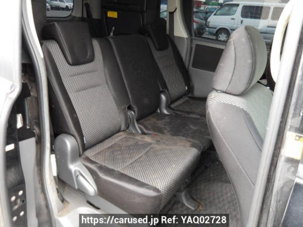 Used 2008 AT toyota noah ZRR70W Image[16]