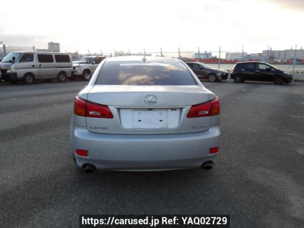 Used 2005 AT lexus is GSE20 Image[5]