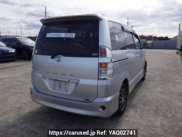 Used 2002 AT toyota noah AZR60G Image[6]