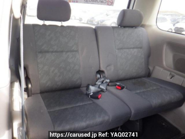Used 2002 AT toyota noah AZR60G Image[15]