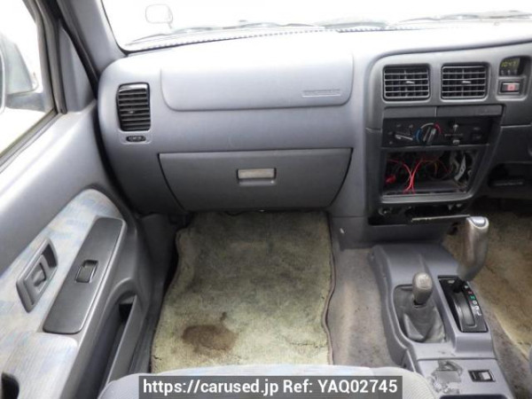 Used 1999 AT toyota hilux RZN169H Image[21]
