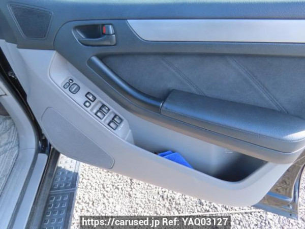 Used 2005 AT toyota hilux-surf TRN210W Image[31]