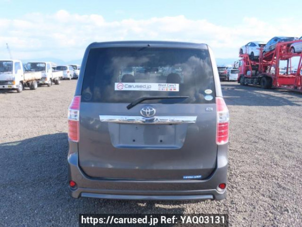Used 2009 AT toyota noah ZRR70G Image[5]