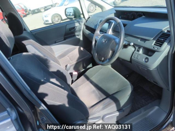Used 2009 AT toyota noah ZRR70G Image[14]