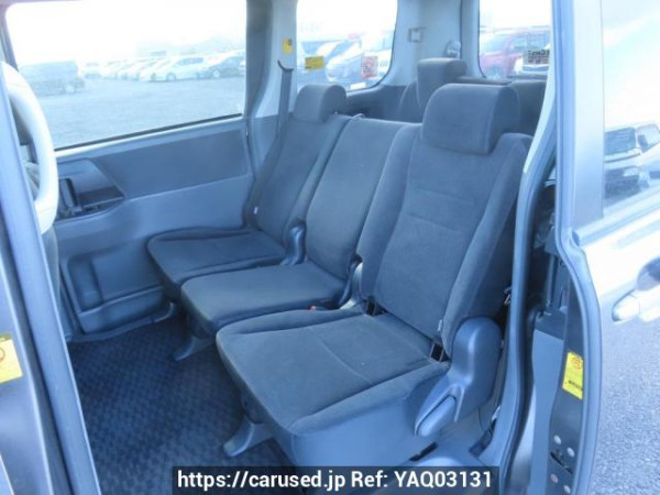 Used 2009 AT toyota noah ZRR70G Image[21]