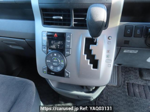 Used 2009 AT toyota noah ZRR70G Image[31]