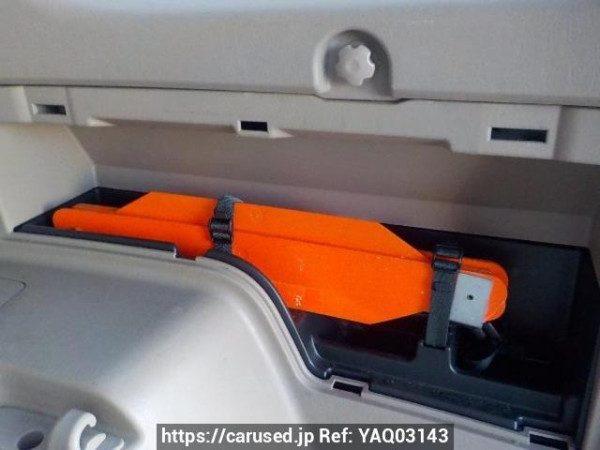 Used 2003 AT toyota hilux-surf RZN215W Image[41]