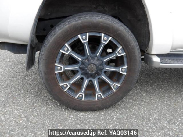 Used 2004 AT toyota hilux-surf RZN210W Image[31]