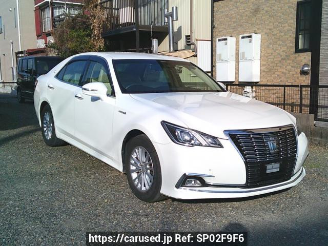 2017 Toyota Crown Hybrid AWS210