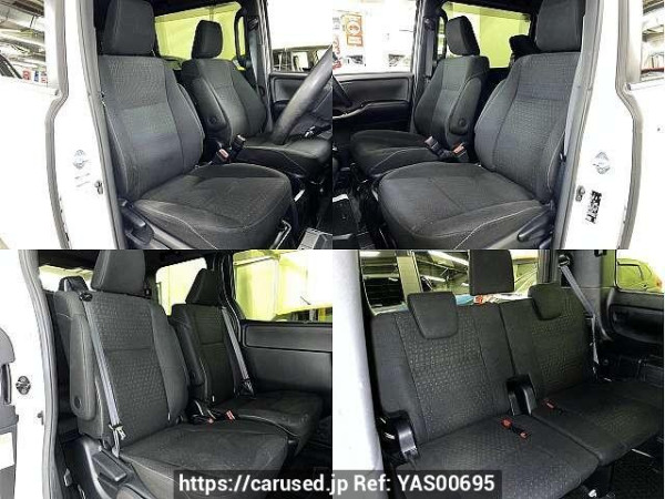 Used 2018 AT toyota noah DBA-ZRR80G Image[8]