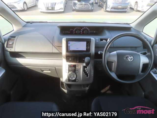 Used 2009 CVT toyota voxy ZRR70 Image[12]