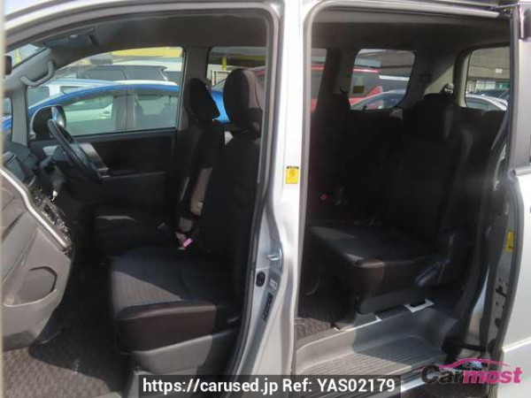 Used 2009 CVT toyota voxy ZRR70 Image[21]