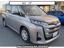 Toyota Noah MZRA90W