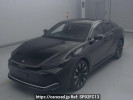 Toyota Crown Crossover TZSH35