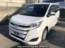 Toyota Noah ZRR80G