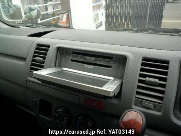 Used 2005 AT toyota hiace-van TRH200K Image[18]