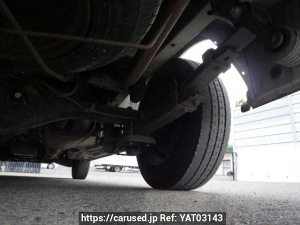 Used 2005 AT toyota hiace-van TRH200K Image[32]