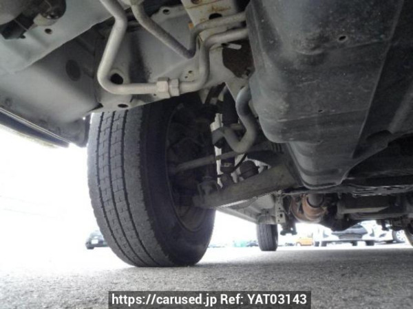 Used 2005 AT toyota hiace-van TRH200K Image[33]