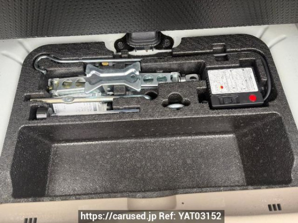 Used 2011 AT honda life JC1 Image[33]