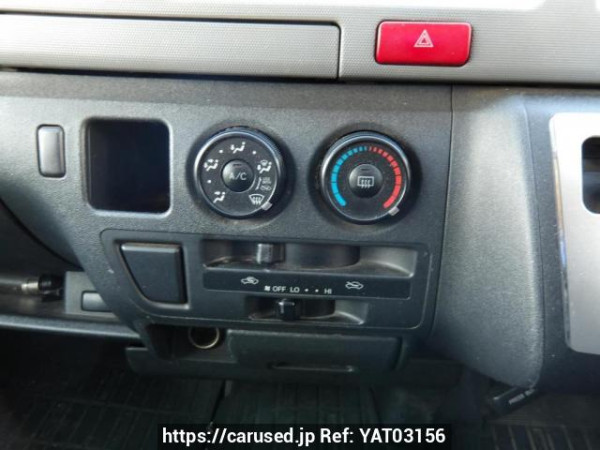 Used 2012 AT toyota regiusace-van TRH200V Image[23]