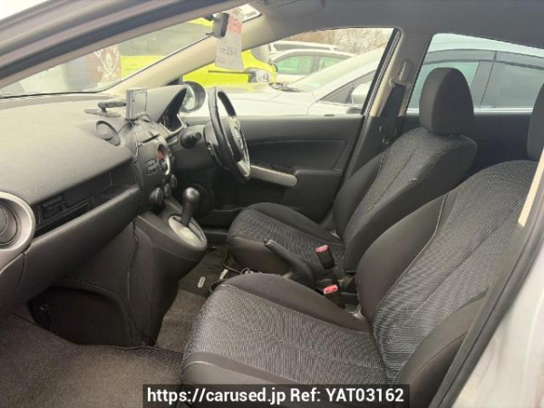 Used 2007 AT mazda demio DE5FS Image[8]