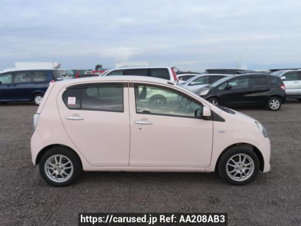 Used 2013 AT toyota pixis-epoch LA300A Image[7]