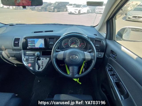 Used 2005 AT toyota wish ZNE10G Image[20]