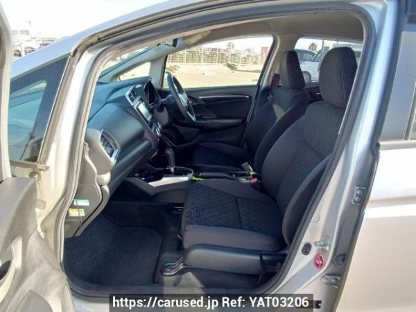 Used 2013 AT honda fit GK3 Image[14]
