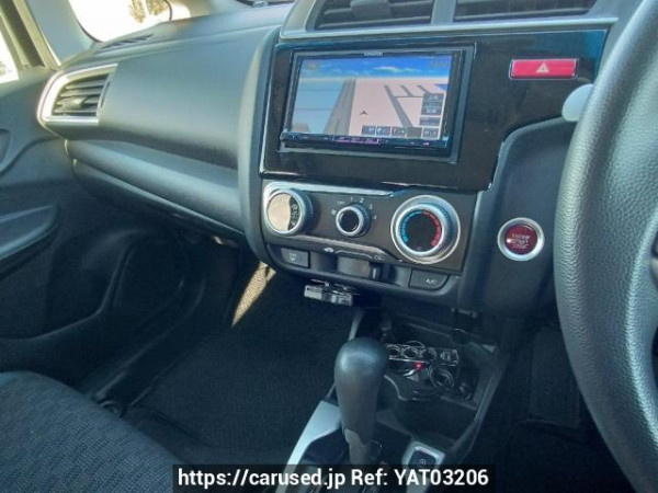Used 2013 AT honda fit GK3 Image[20]