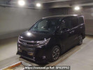 Toyota Noah ZRR85W