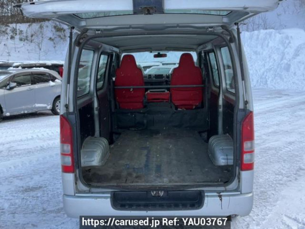 Used 2005 MT toyota hiace-van KDH205V Image[8]