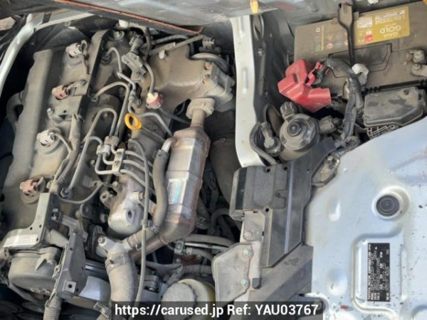 Used 2005 MT toyota hiace-van KDH205V Image[9]