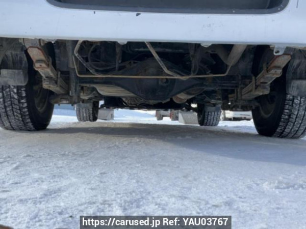 Used 2005 MT toyota hiace-van KDH205V Image[37]