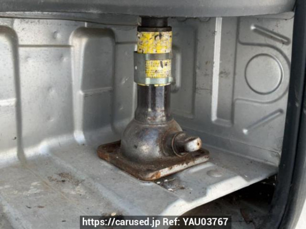 Used 2005 MT toyota hiace-van KDH205V Image[38]