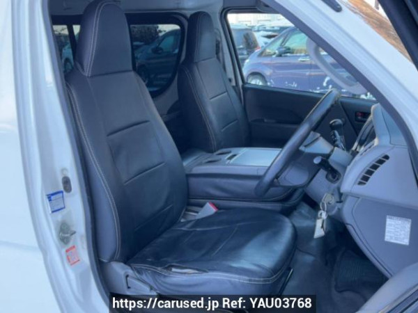 Used 2005 AT toyota hiace-van KDH205V Image[12]