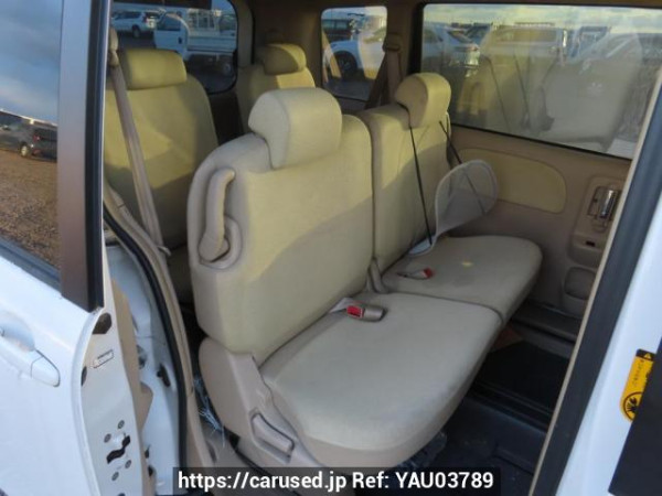 Used 2005 AT toyota sienta NCP81G Image[19]