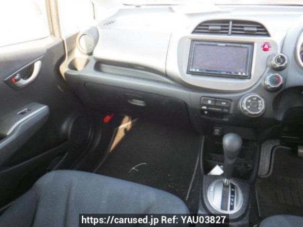 Used 2010 AT honda fit GE6 Image[15]