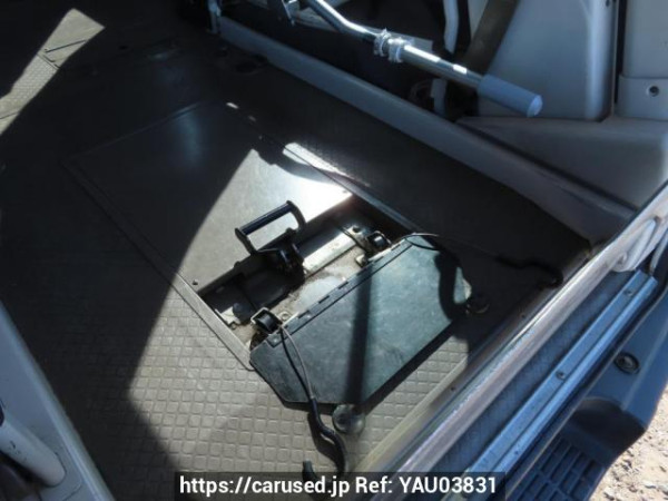 Used 2000 AT toyota hiace-commuter RZH125B Image[12]