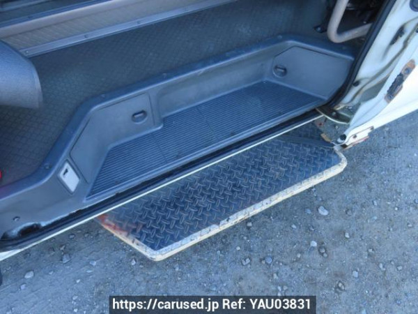 Used 2000 AT toyota hiace-commuter RZH125B Image[23]