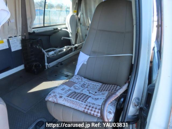 Used 2000 AT toyota hiace-commuter RZH125B Image[25]