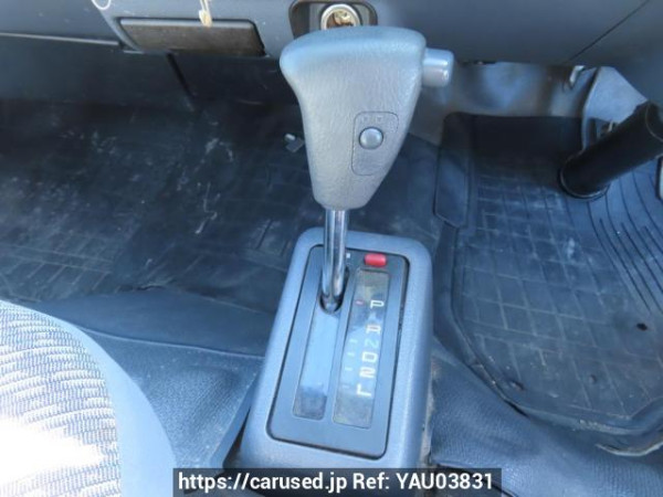 Used 2000 AT toyota hiace-commuter RZH125B Image[34]