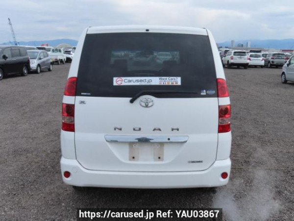 Used 2003 AT toyota noah AZR60G Image[5]
