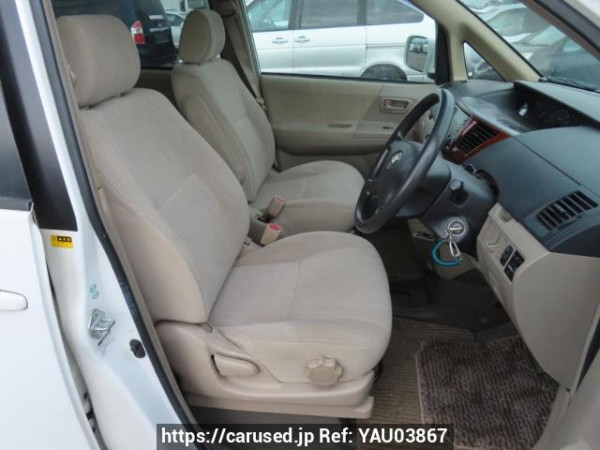 Used 2003 AT toyota noah AZR60G Image[15]