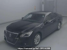 Toyota Crown Hybrid AWS210