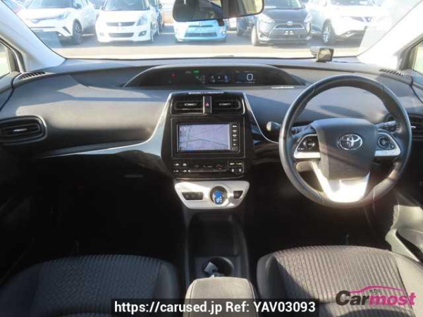 Used 2018 CVT toyota prius ZVW50 Image[10]