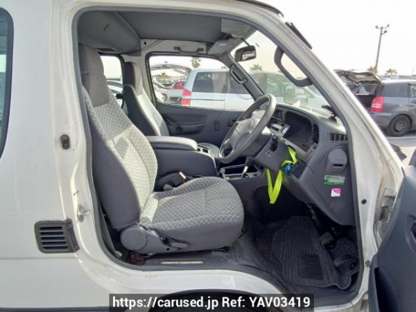 Used 1999 AT toyota hiace-wagon RZH111G Image[13]