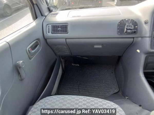 Used 1999 AT toyota hiace-wagon RZH111G Image[19]